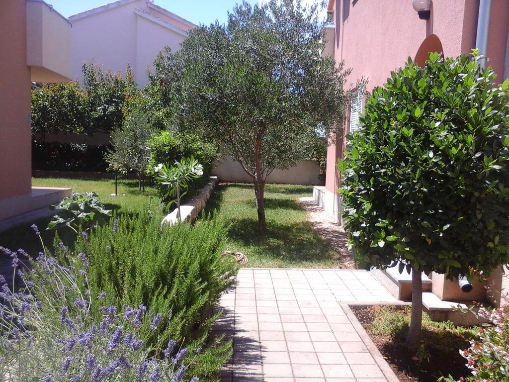 Apartments Danica Водице Экстерьер фото