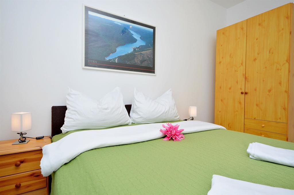 Apartments Danica Водице Экстерьер фото